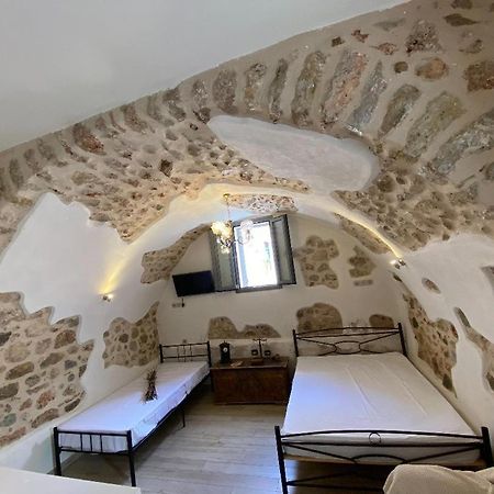 Καμάρα Χωριό Φοινίκι , Kamara Finiki Village Molaoi Экстерьер фото